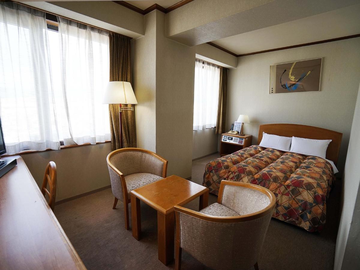 Neyagawa Trend Hotel Ngoại thất bức ảnh
