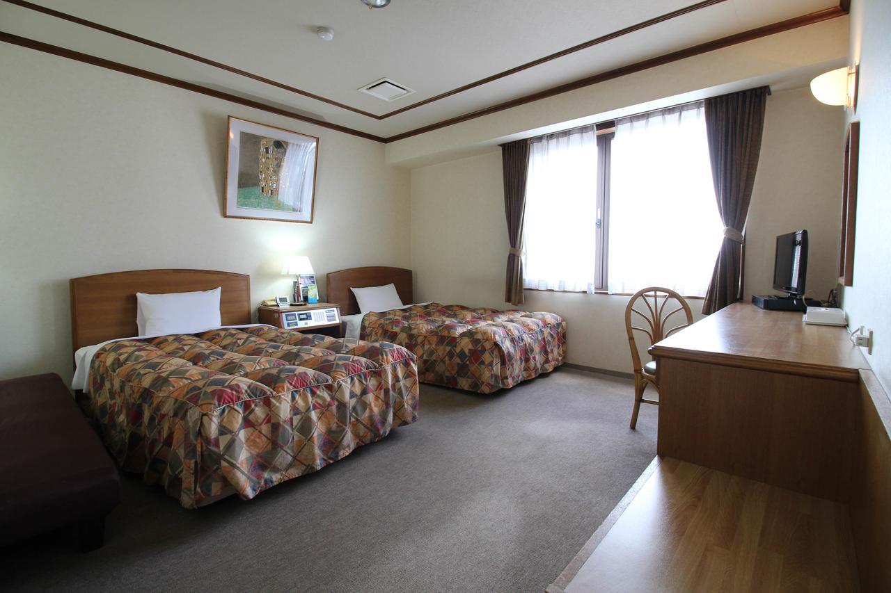 Neyagawa Trend Hotel Ngoại thất bức ảnh